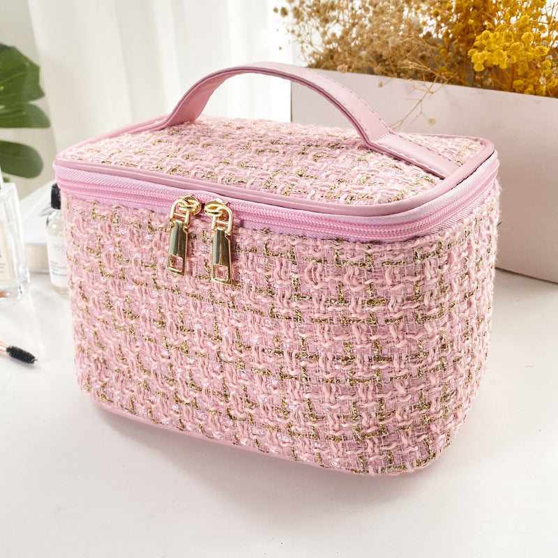 Die Pariser Kosmetiktasche